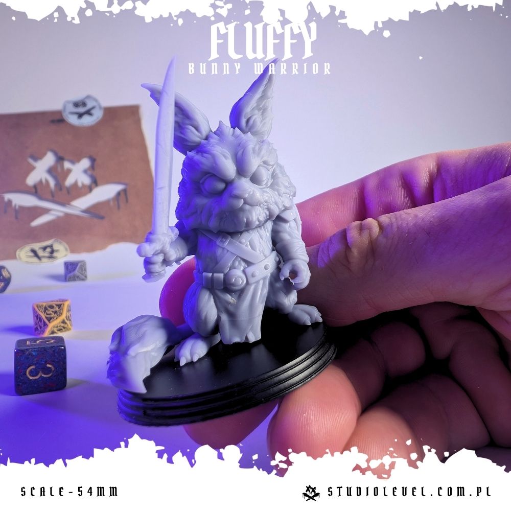 Fluffy: Bunny Warrior - 54mm